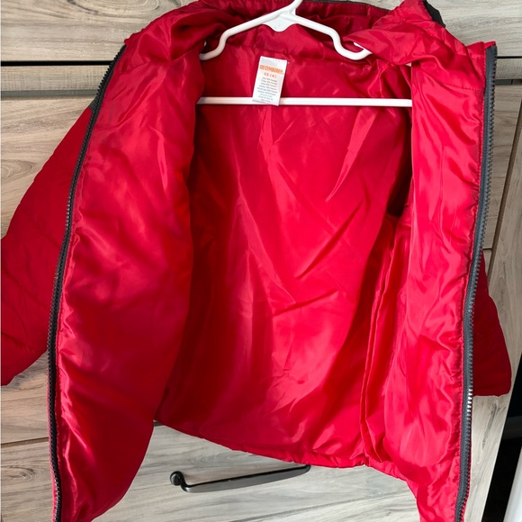 Gymboree boys jacket in red and gray - Picture 5 of 6